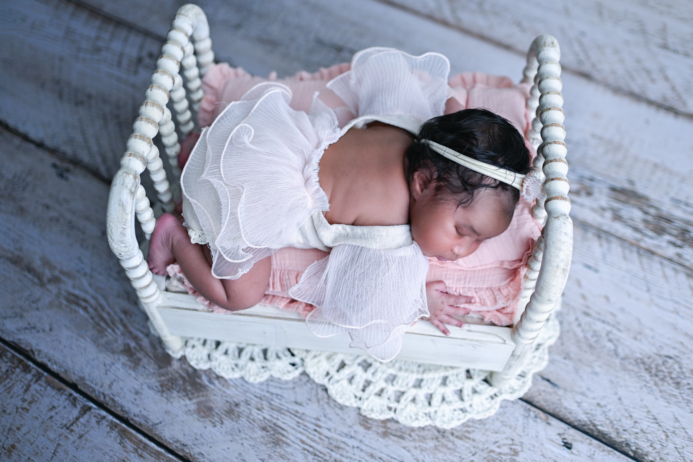 Newborn basket NJ