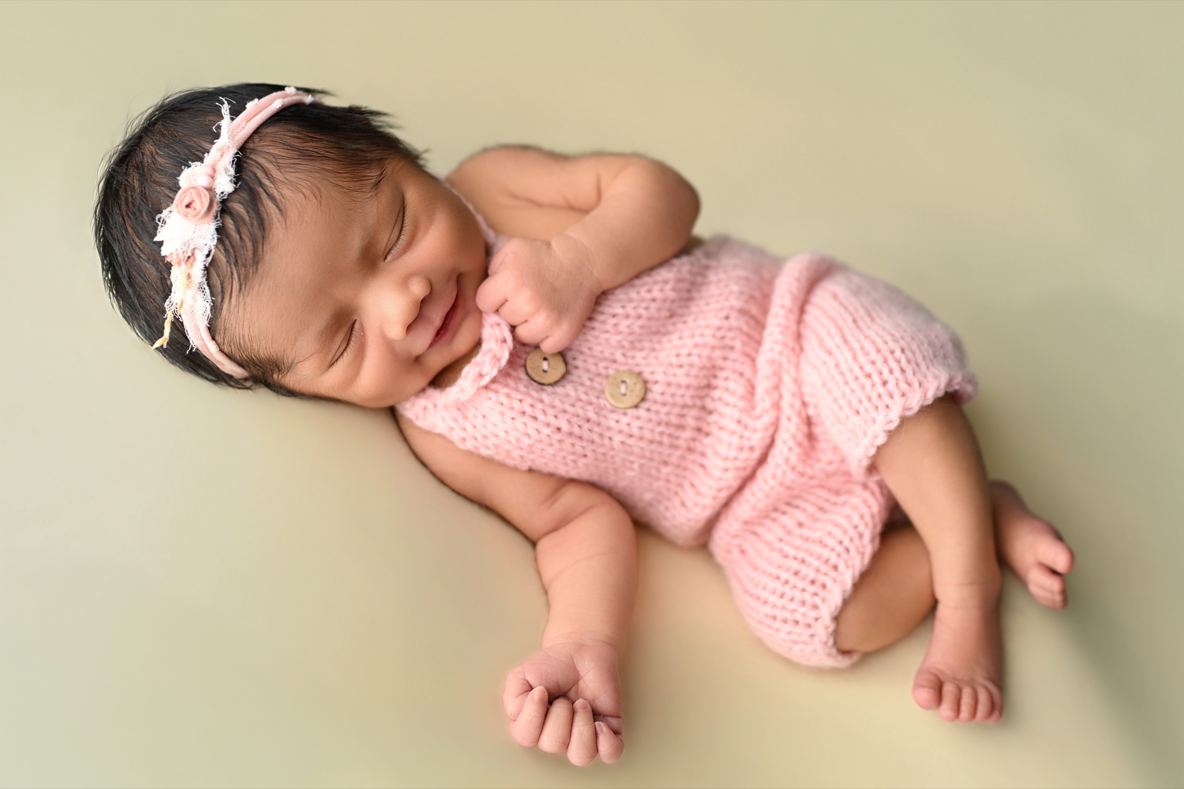 Newborn beige backdrop NJ